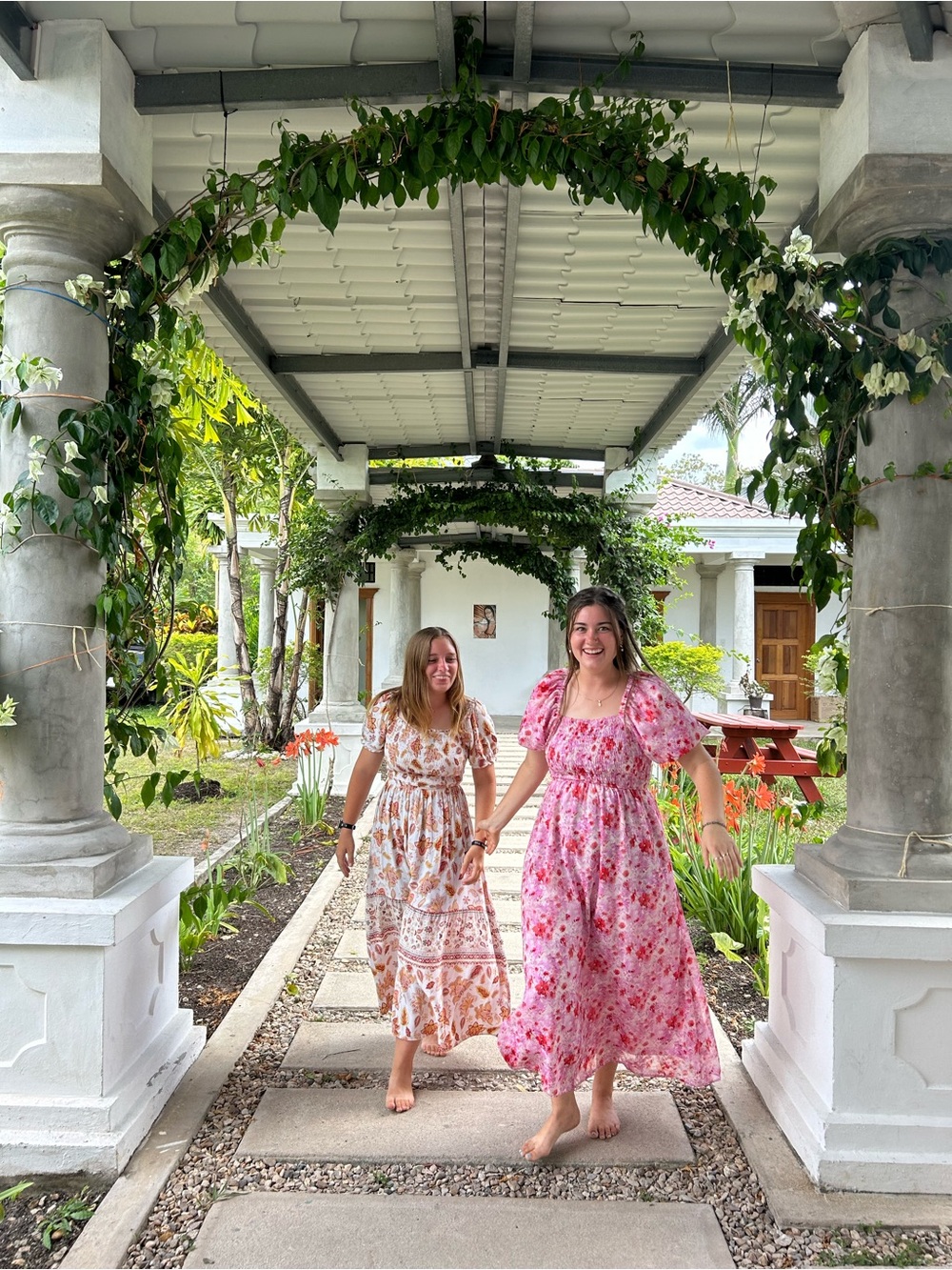 Pink Floral Puff-Sleeve Midi Dress